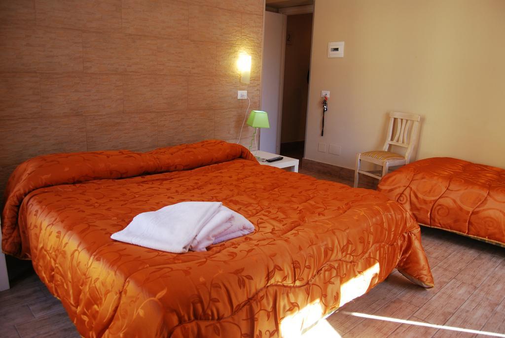 Casa Aurelia Hotel ปาแลร์โม ภายนอก รูปภาพ
