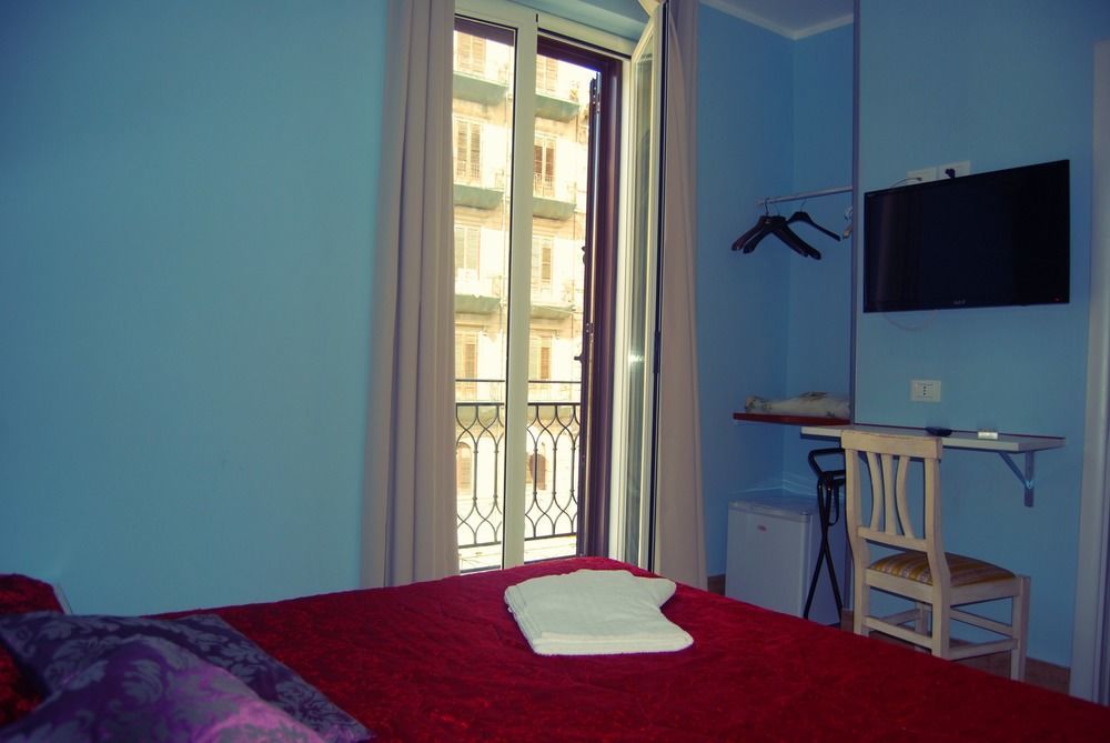 Casa Aurelia Hotel ปาแลร์โม ภายนอก รูปภาพ
