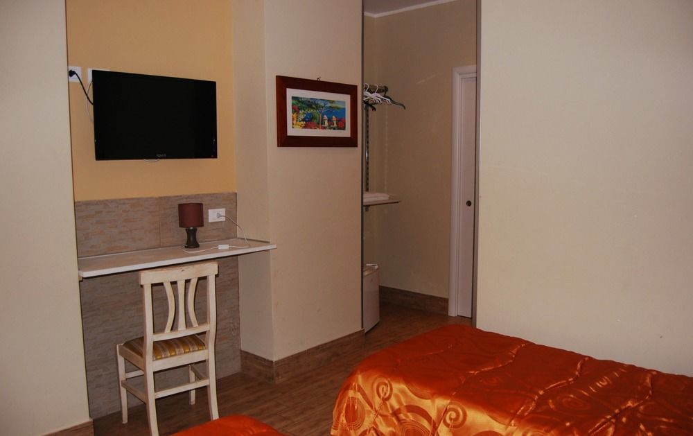 Casa Aurelia Hotel ปาแลร์โม ภายนอก รูปภาพ